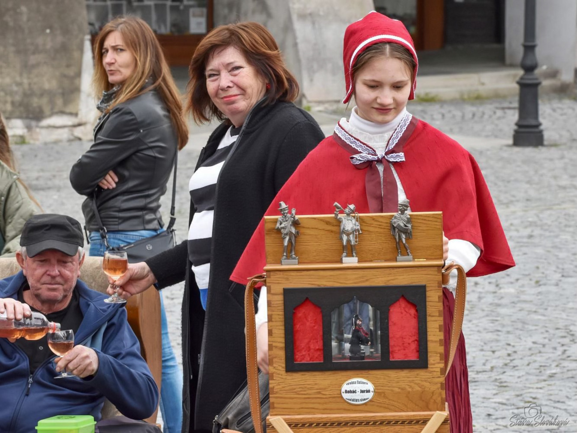 Fotografie 4 projektu NA POHOVKU / oslava narozenin Freuda